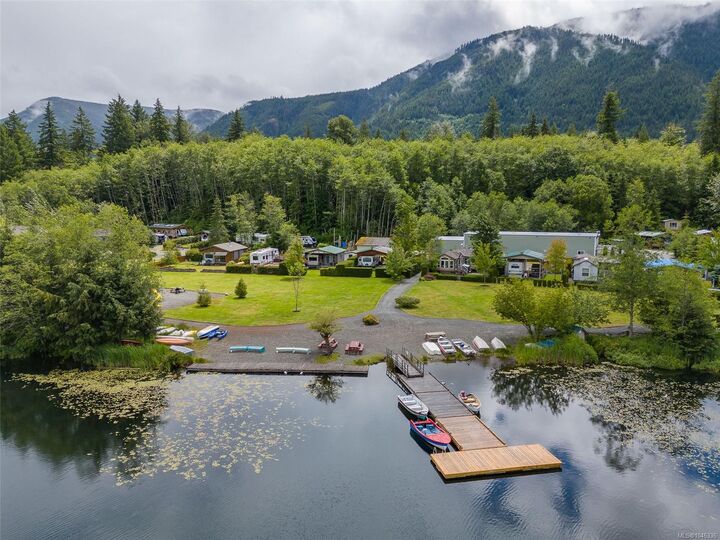 Property Photo: 8631 South Shore Rd #5 BC V0R 2G0