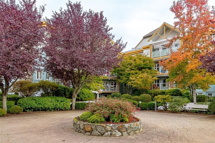 Property Photo: 490 Marsett Pl #102 BC V8Z 7J1