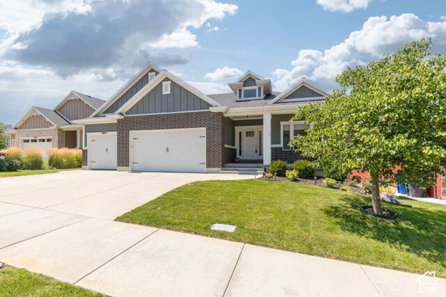 Property Photo:  8045 S Sunshine Ct  UT 84405 