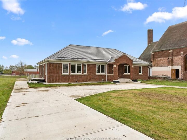 Property Photo: 25667 Winterline Road ON N0P 1S0