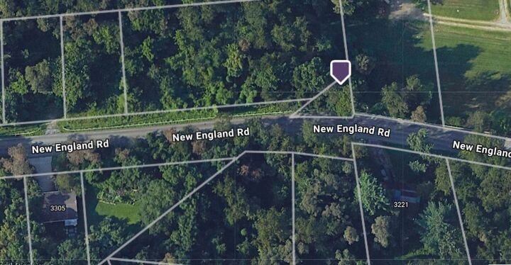 Property Photo:  3 New England Rd  PA 15122 