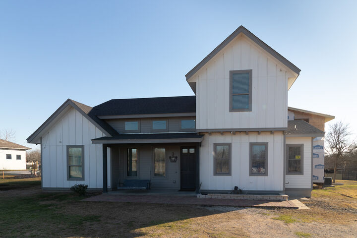 Property Photo:  185 N Blushing Drive  TX 78612 
