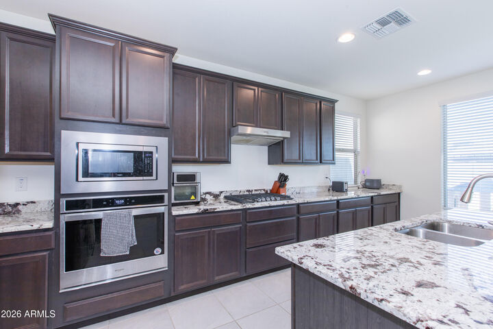 Property Photo: 17392 W Superior Avenue AZ 85338