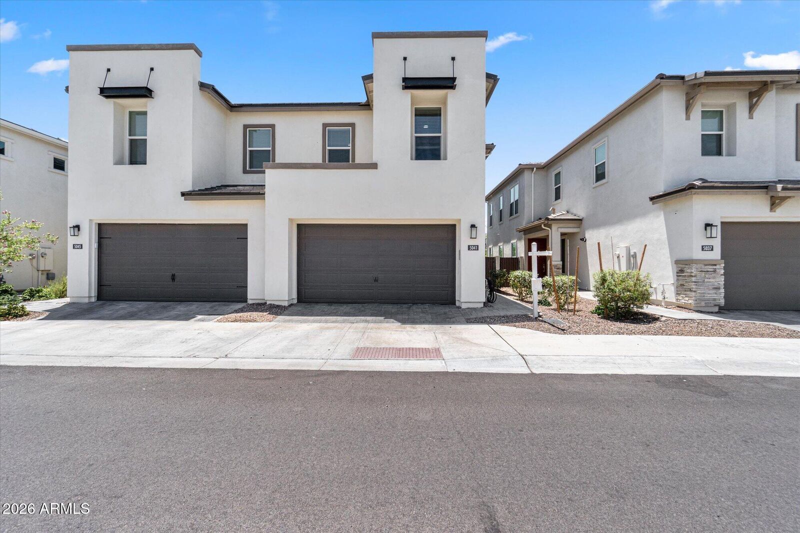 Property Photo:  5041 E Woodridge Drive  AZ 85254 