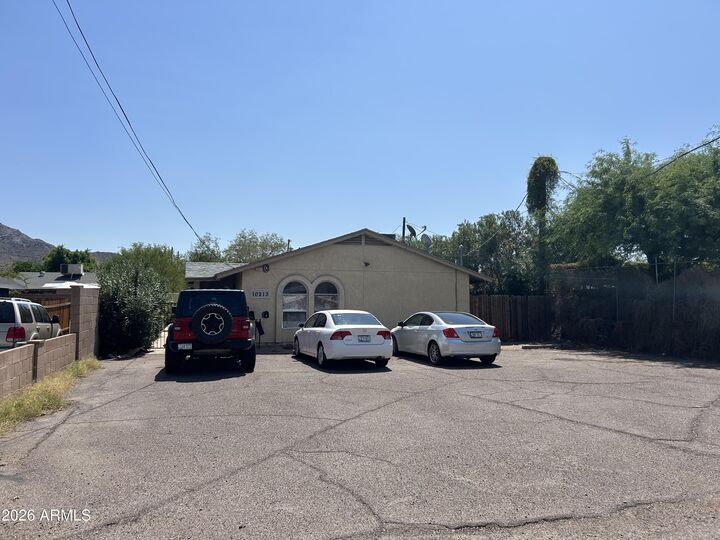 Property Photo: 10213 N 15th Avenue AZ 85021
