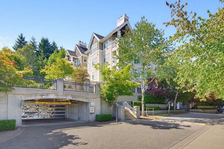 Property Photo:  1428 Parkway Boulevard 408  BC V3E 3L8 