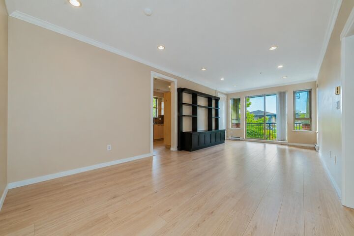 Property Photo: 5119 Garden City Road 3415 BC V6X 4H8