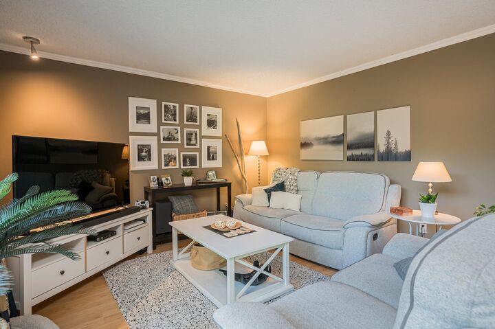 Property Photo: 14603 101A Avenue BC V3R 7E2