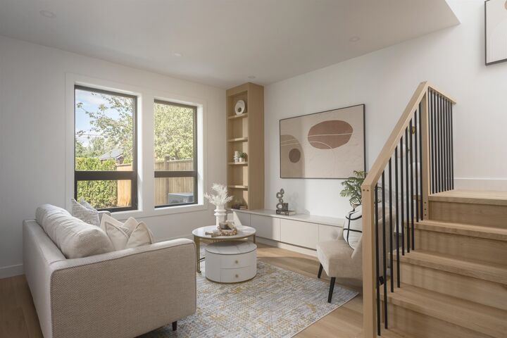 Property Photo: 920 E 16th Avenue BC V5T 2V9