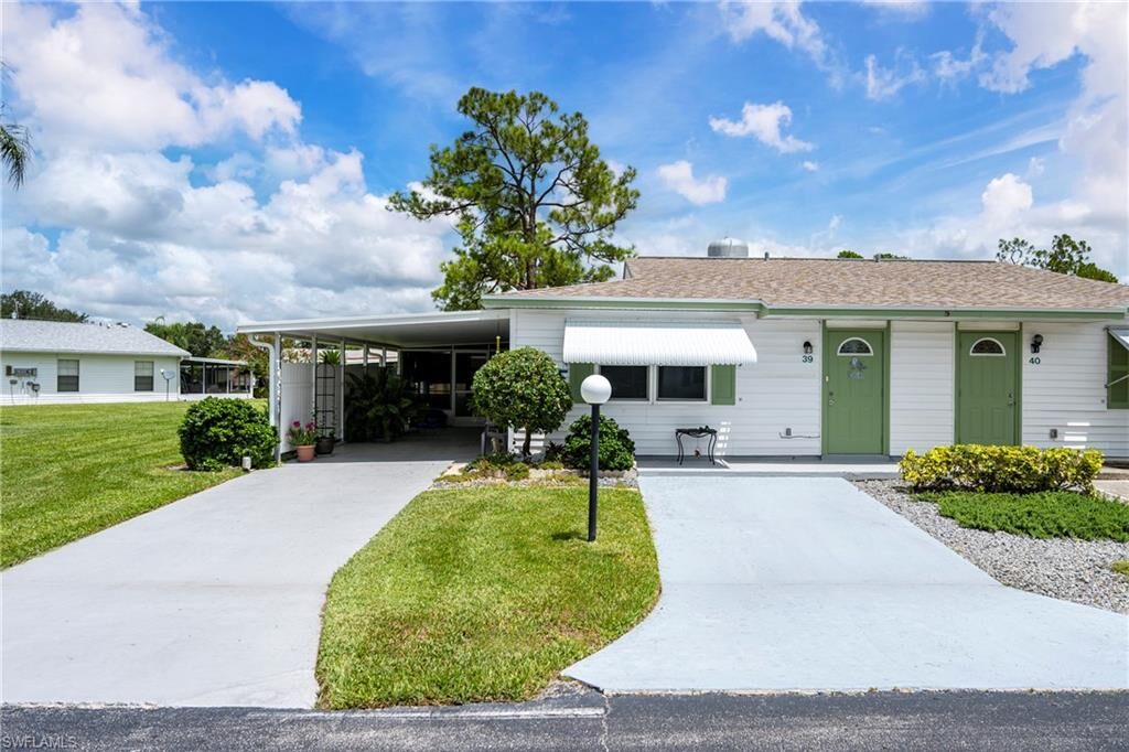 Property Photo:  39 Desert Candle Cir  FL 33936 
