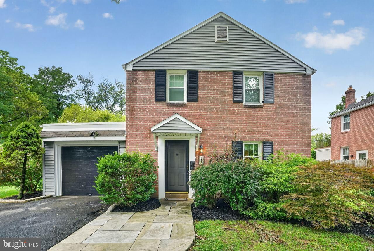 Property Photo:  511 Lorraine Avenue  PA 19075 
