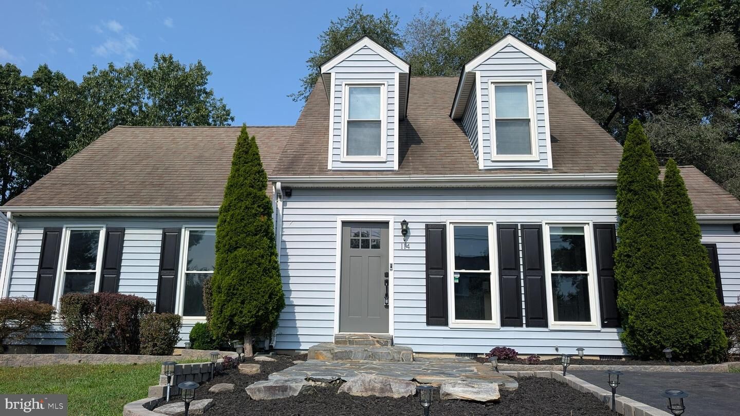 Property Photo: 114 Windcrest Circle VA 22602