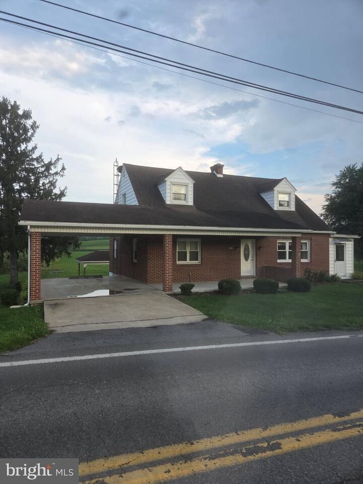 Property Photo:  232 W Main Street  PA 17006 