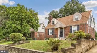 Property Photo:  170 Chesapeake Street SW  DC 20032 