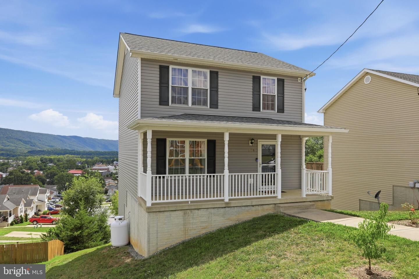 Property Photo:  508 Thompson Street  VA 22657 