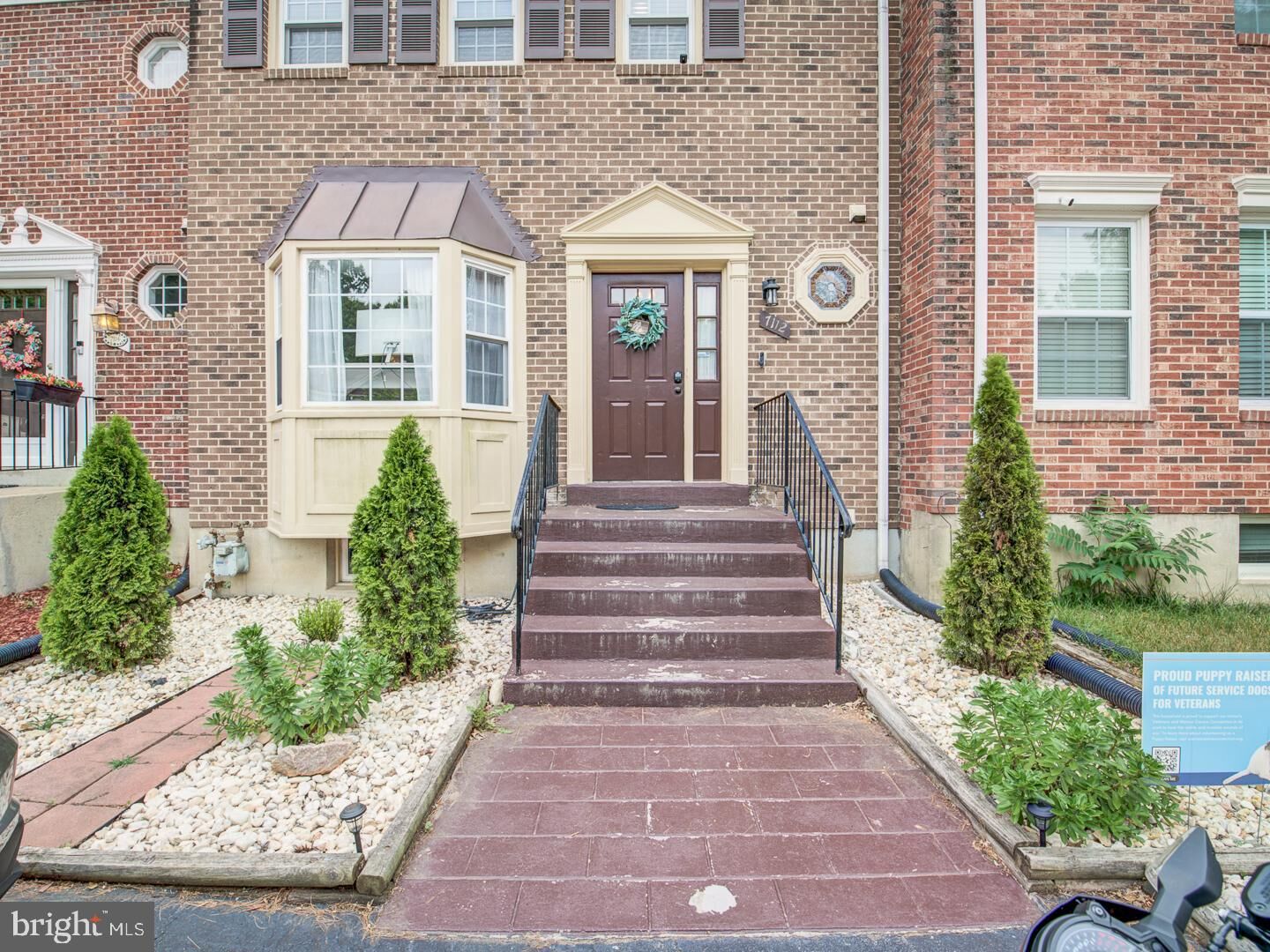 Property Photo: 7112 Lake Cove Drive VA 22315