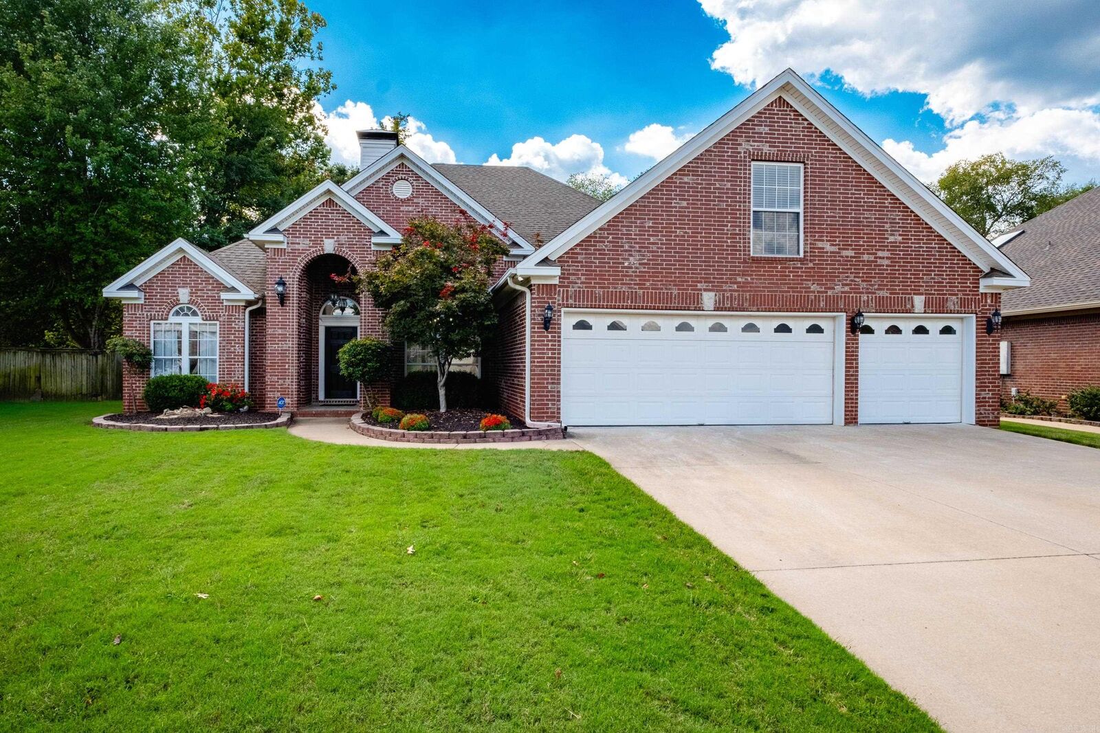 Property Photo: 131 Hidden Valley Loop AR 72113