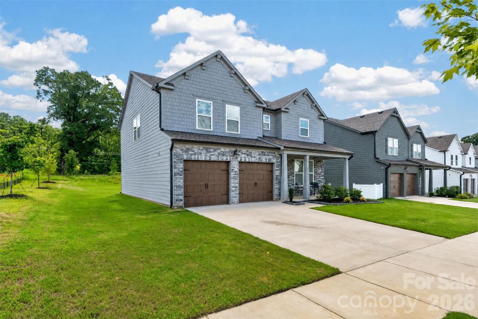 Property Photo: 14103 Belmont Greene Drive NC 28213
