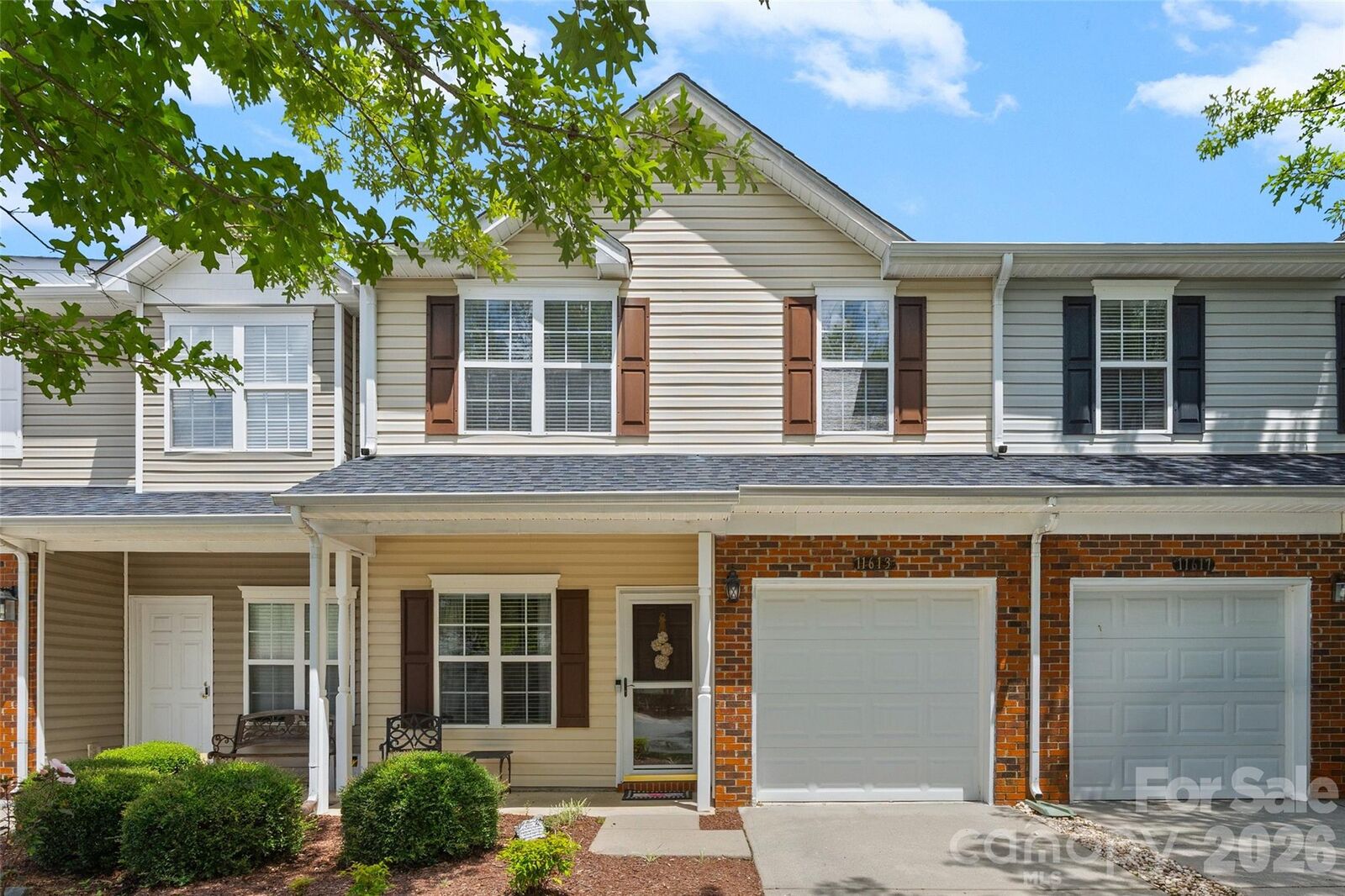 Property Photo: 11613 Coddington Ridge Drive NC 28214