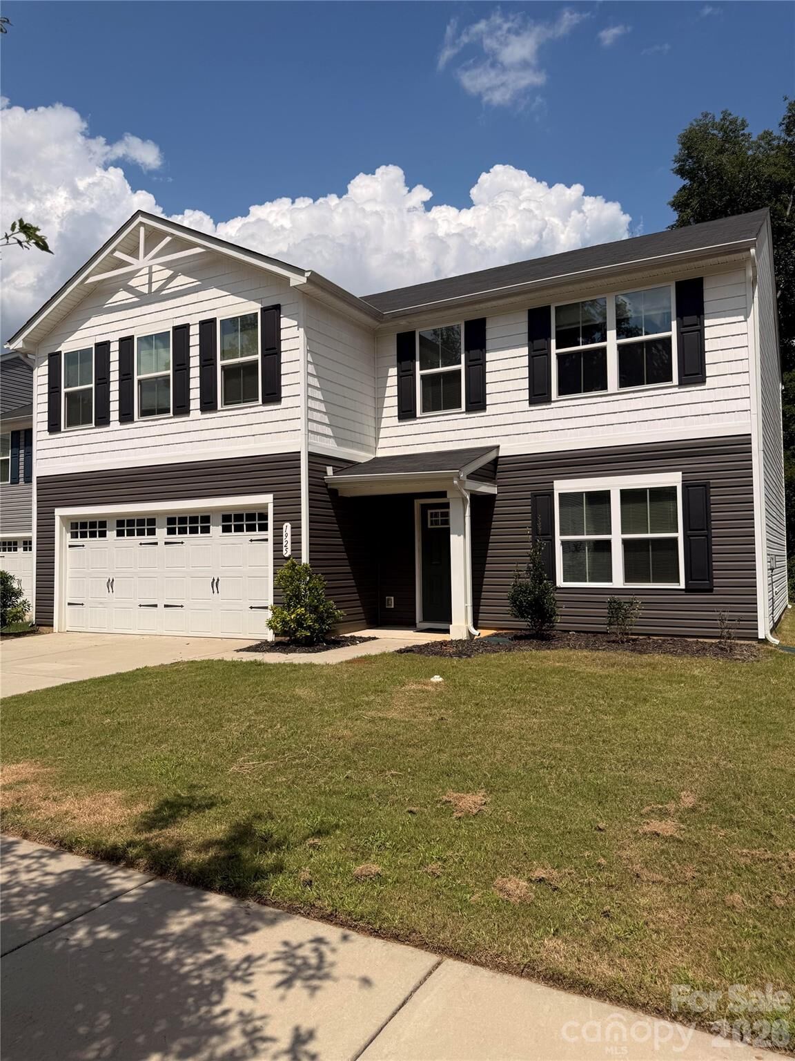 Property Photo:  1925 Pin Hook Road 146  NC 28215 