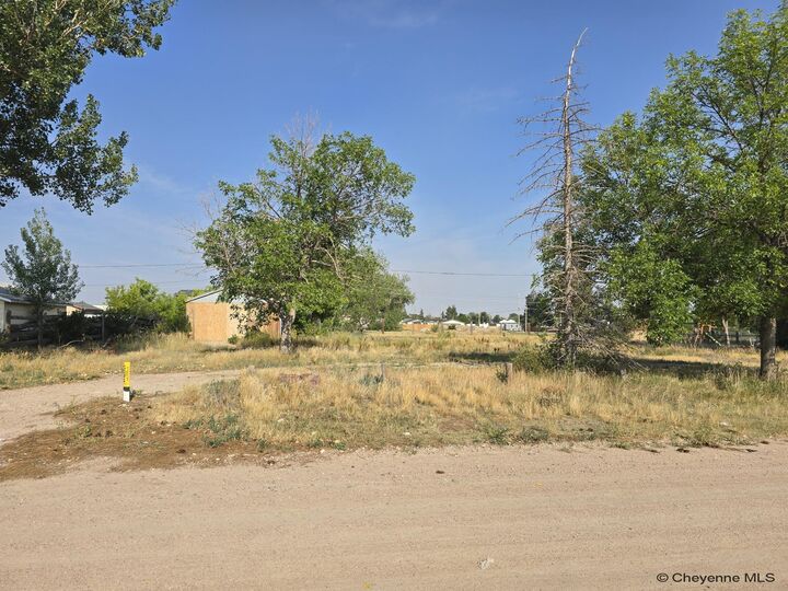 Property Photo:  807 Mitchell Ct  WY 82007 