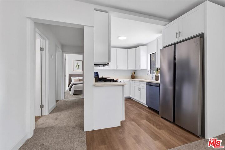 Property Photo:  2625 San Marino St  CA 90006 