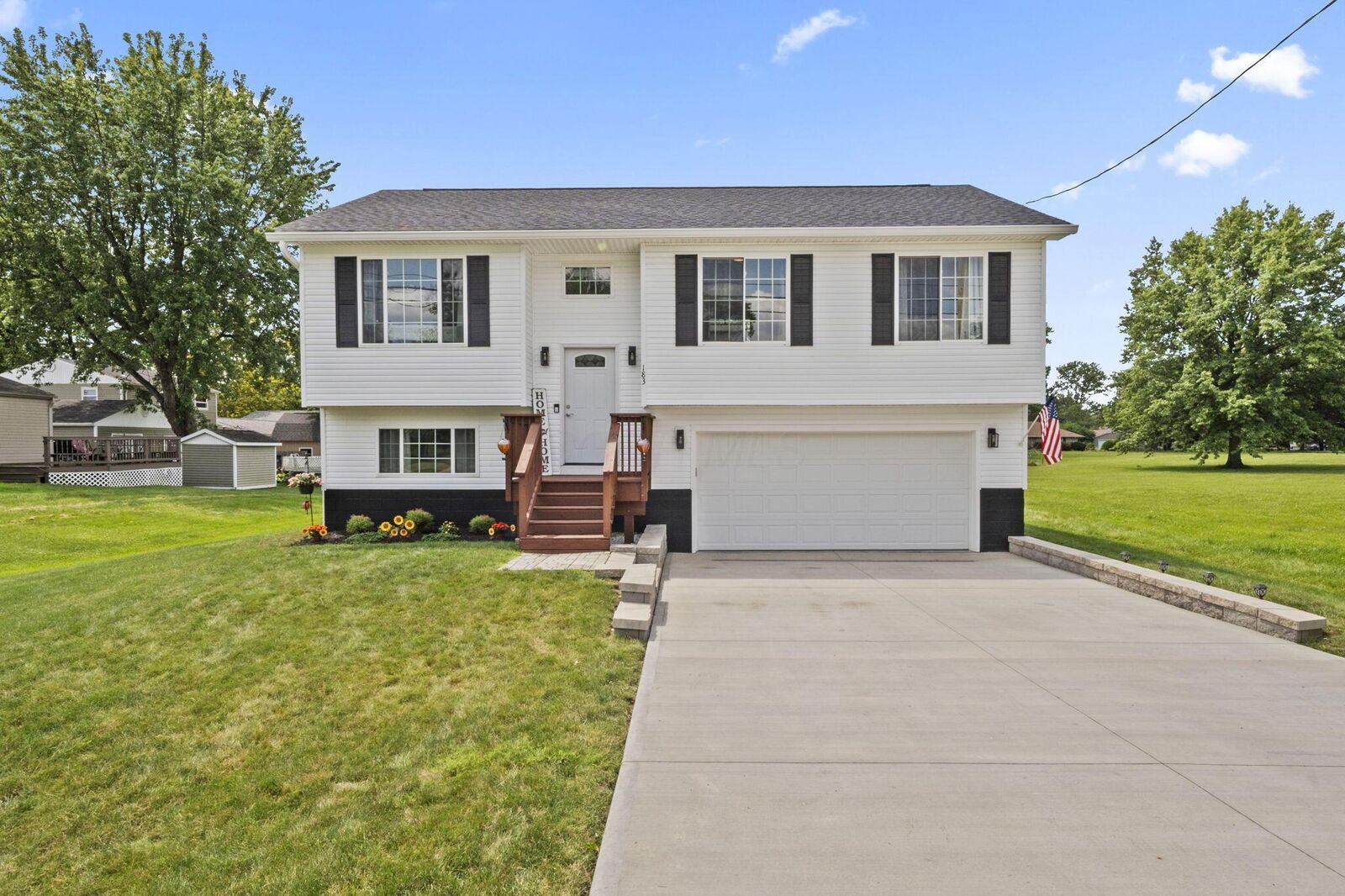 Property Photo:  183 Hubbard Road  OH 43119 