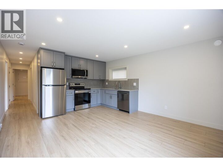 Property Photo: 625X Kitchener Street Suite BC V5B 2J4