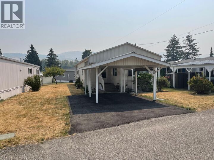 Property Photo: 5484 25 Avenue 39 BC V1T 7A8