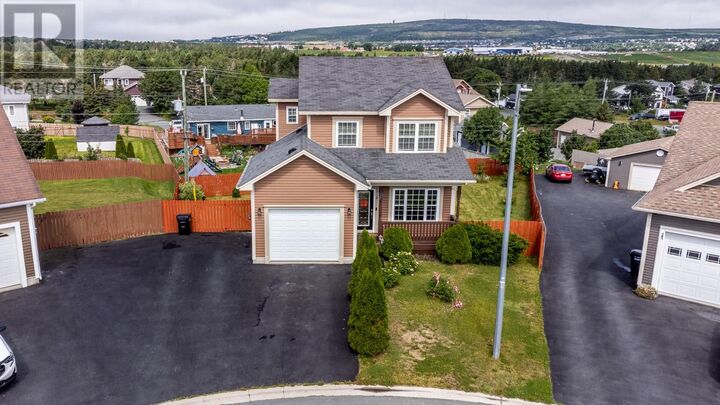 Property Photo: 9 Knapdale Place NL A1G 0B9