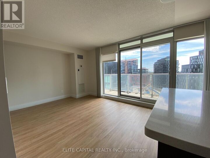 Property Photo:  565 Wilson Avenue 903  ON M3H 1V2 