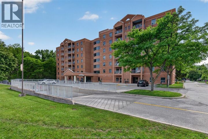 Property Photo:  3915 Southwinds Drive 203  ON N9G 2N7 
