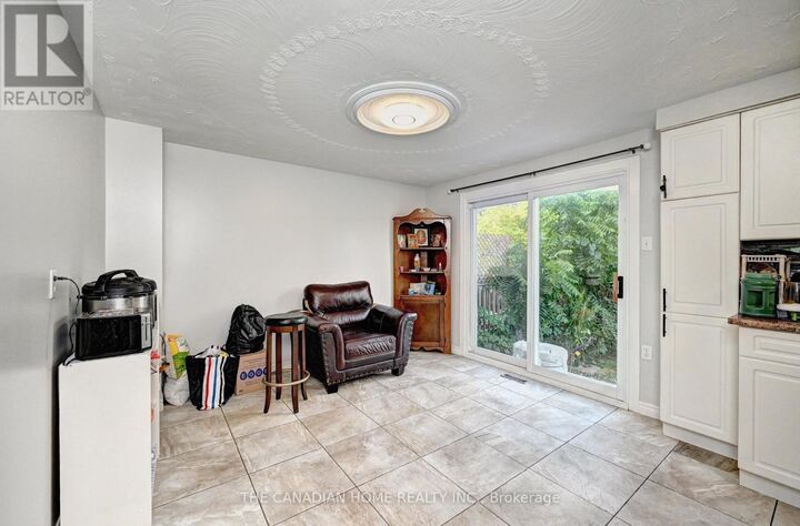 Property Photo:  489 Strasburg Road  ON N2E 1P1 