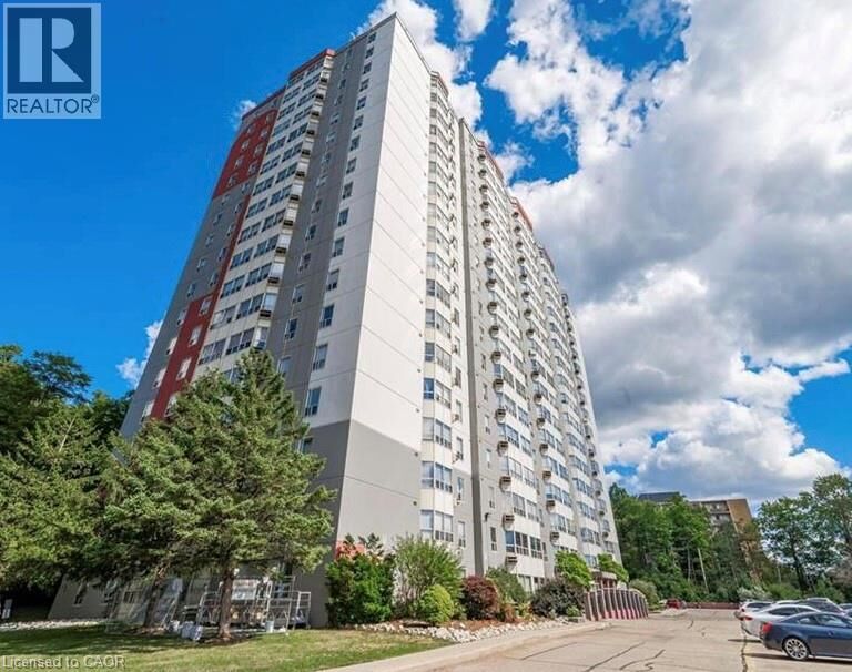 Property Photo:  55 Green Valley Drive 1014  ON N2P 1Z6 