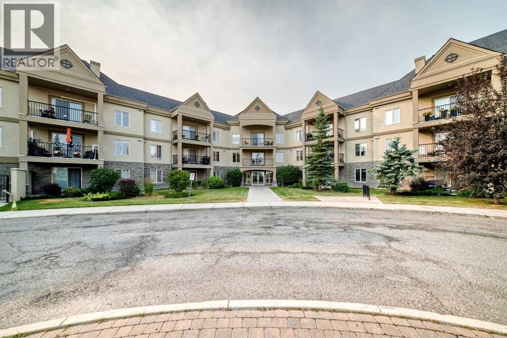 Property Photo:  30 Cranfield Link Southeast  AB T3M 0C4 