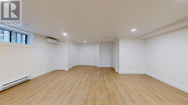 Property Photo:  1214 Avenue Road 3  ON M5N 2G4 