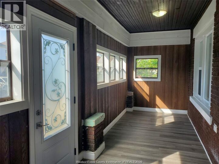 Property Photo: 348 Caroline Street ON N9A 6A4