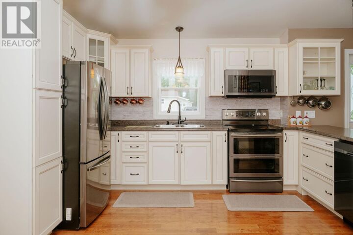Property Photo:  58 Byrd Avenue  NL A1V 2A4 