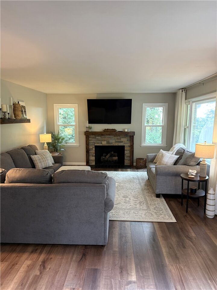 Property Photo:  833 Wyandot Road  OH 44820 