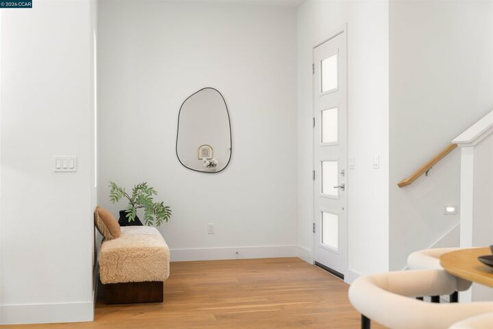 Property Photo:  207 Bisque Ct  CA 94583 