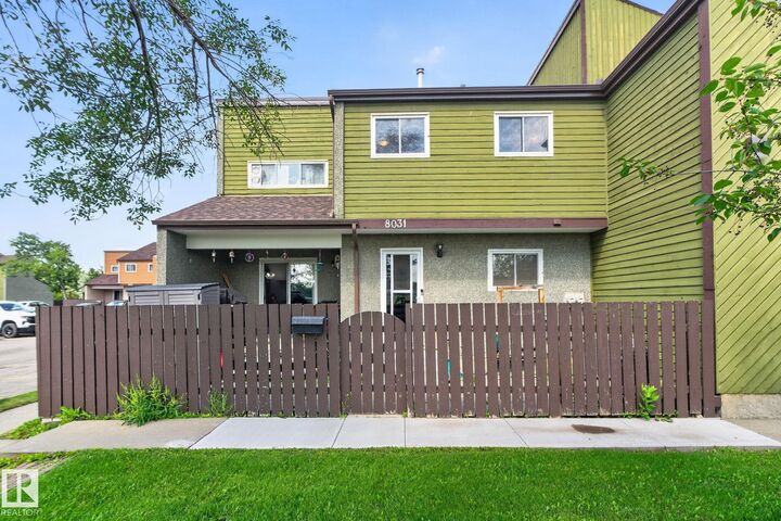 Property Photo: 8031 27 Avenue NW AB T6K 3C9