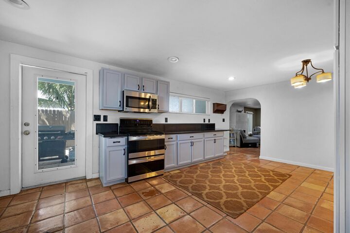 Property Photo: 2309 Patterson Avenue FL 33040