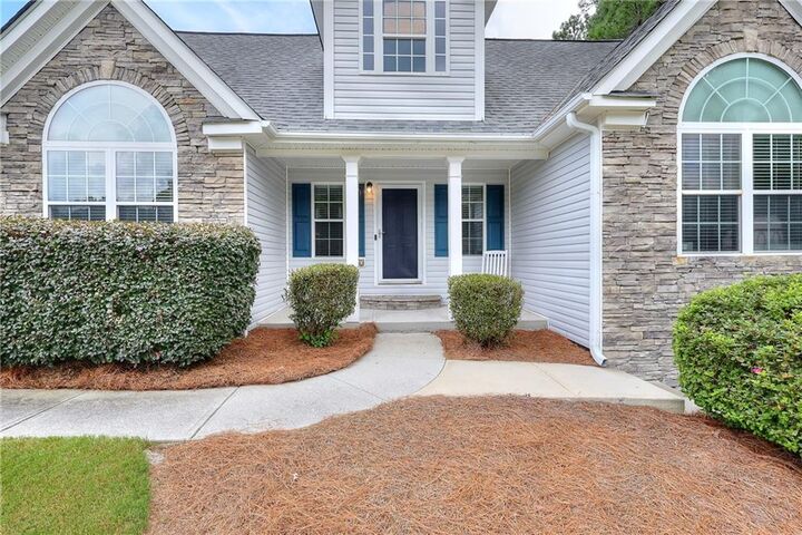 Property Photo:  1106 Caroline Court  GA 30052 
