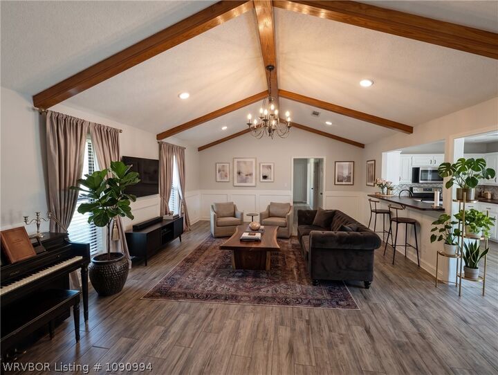 Property Photo: 1102 8th Street AR 72956