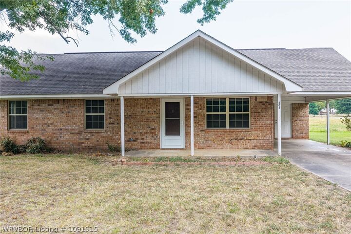 Property Photo: 503 W Grober Street AR 72855