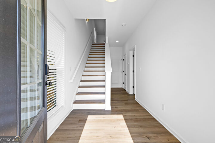 Property Photo:  10 Mercury Lane 28  GA 30265 
