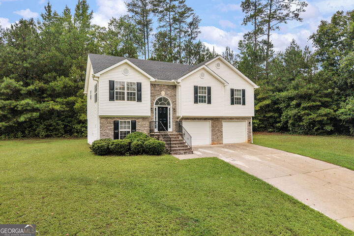 Property Photo: 145 Clover Valley Drive GA 30016