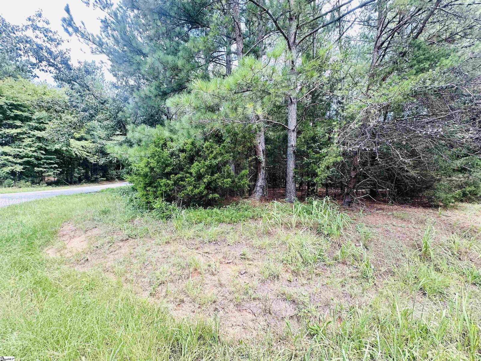 Property Photo:  
