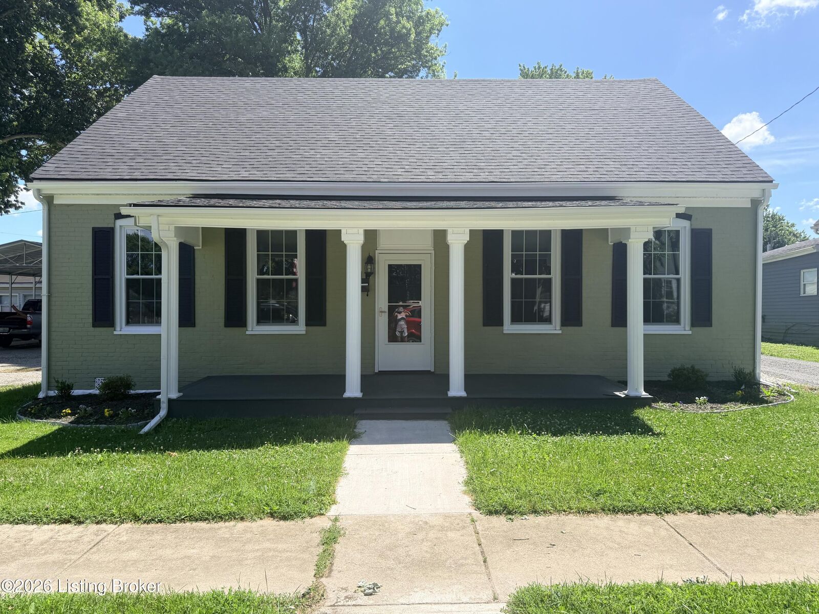 Property Photo: 611 5th St KY 41008