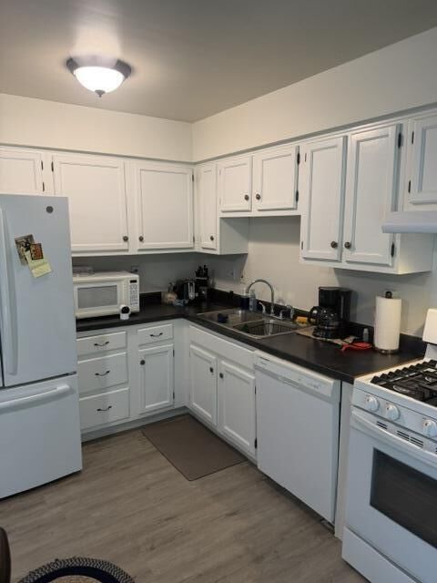 Property Photo: 2304 Shaker Drive IN 46383